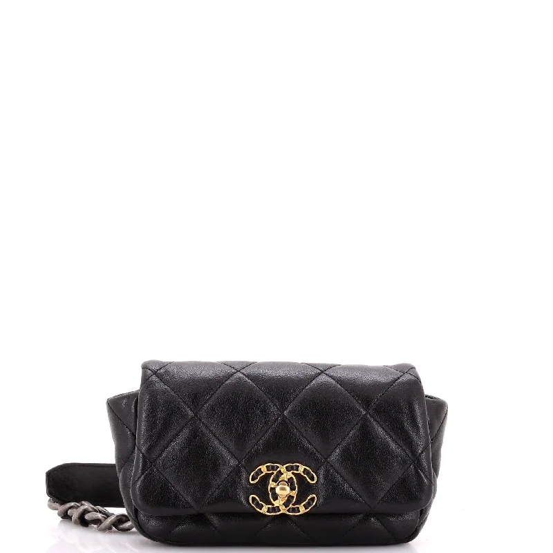 Best-selling designer bags 202519 Belt Bag Quilted Leather