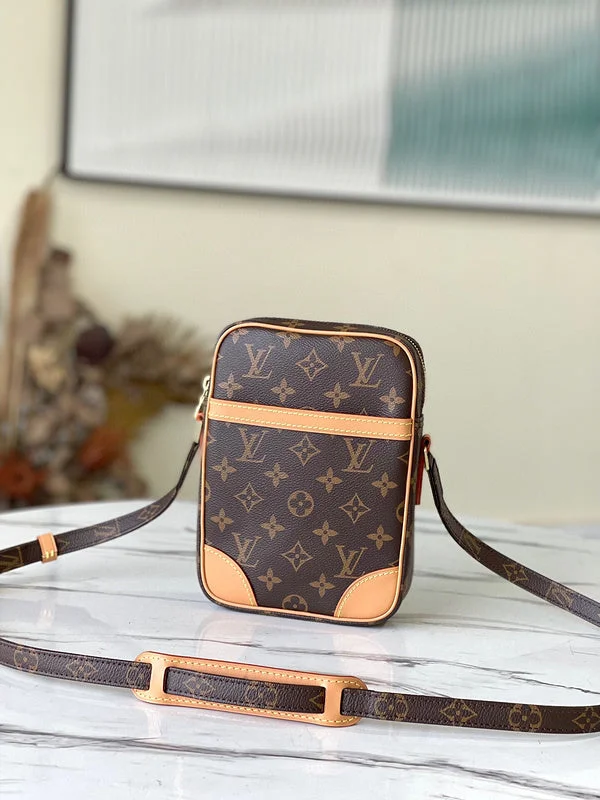 Louis Vuitton bags with a magnetic snap closure for easy accessBC - LOUIS VUITTON BAGS - 1623