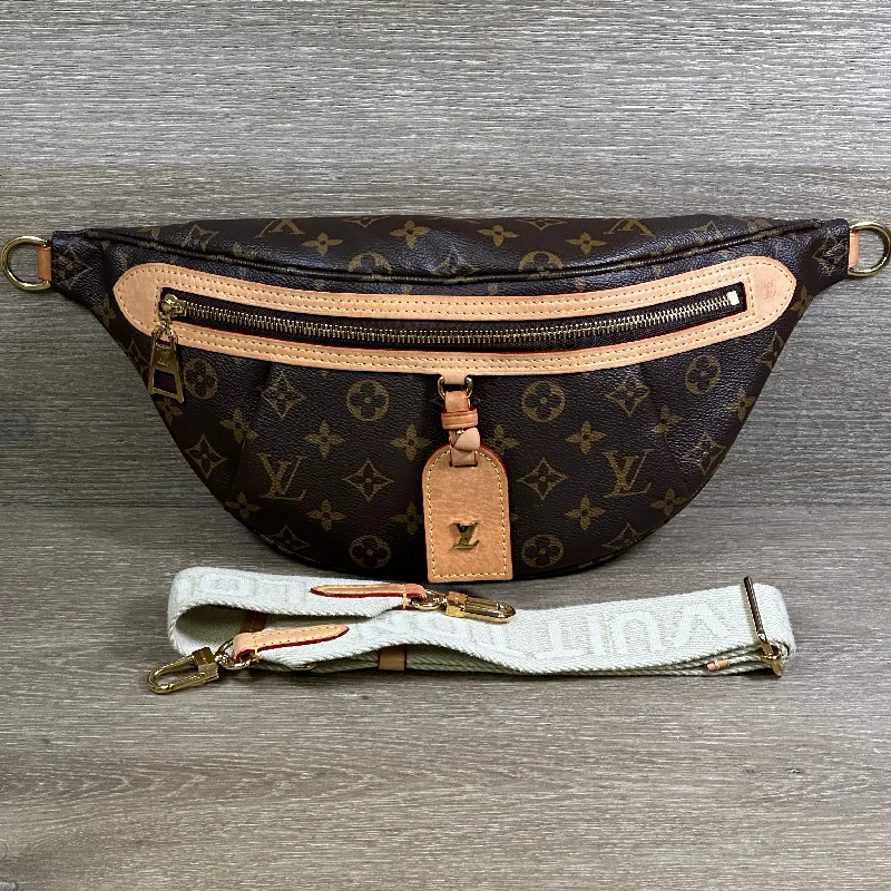 Louis Vuitton tote bags with a water - resistant coating for outdoor useLouis Vuitton Monogram High Rise Crossbody / Bum Bag