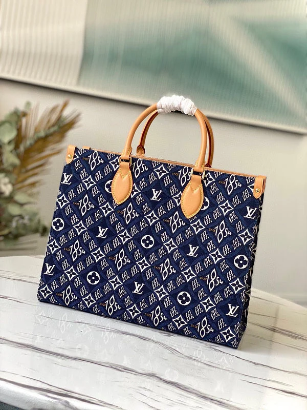 Ladies Louis Vuitton Petite Malle bags with a star - shaped charm for cutenessBC - LOUIS VUITTON BAGS - 1672