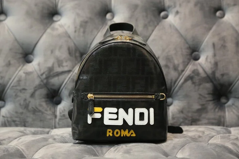 Ladies Fendi Baguette bags with a star - shaped charm for a playful and trendy touchBC - FENDI BAGS - 407