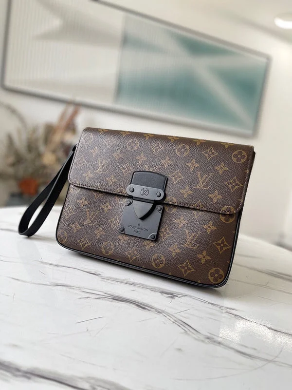 Ladies Louis Vuitton Capucines bags with a detachable shoulder strapBC - LOUIS VUITTON BAGS - 2098