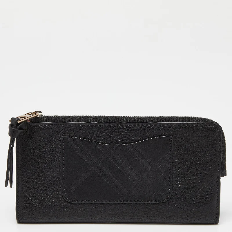 Designer bags with gold hardwareBlack Leather Zip Bifold Wallet