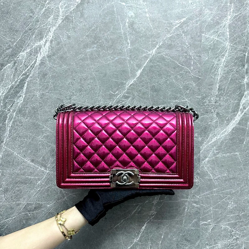 Chanel bags available in bold colors and patternsBoy Old Medium 25cm Patent Leather Pink SHW No 19