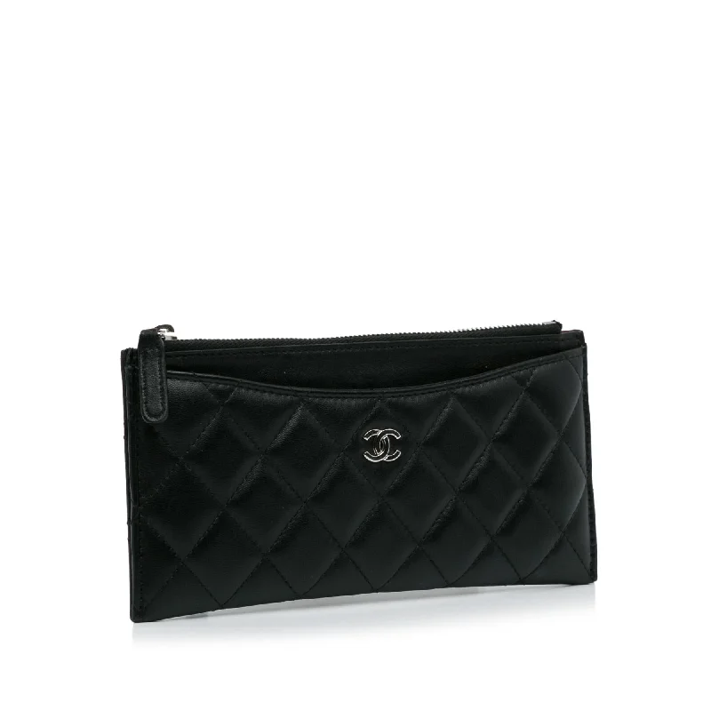 Chanel bags with chain and leather strap combinationsChanel Classic Quilted Lambskin Zip Wallet (J6cOXw)