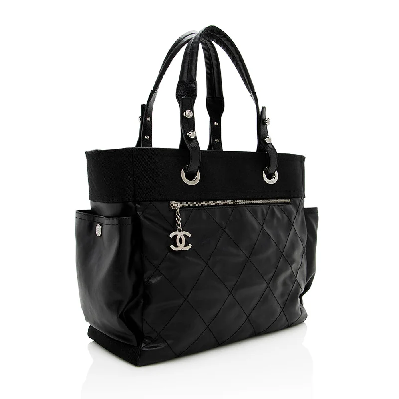 Chanel Small Crossbody Bag for TravelChanel Coated Canvas Paris Biarritz Large Tote (14997)