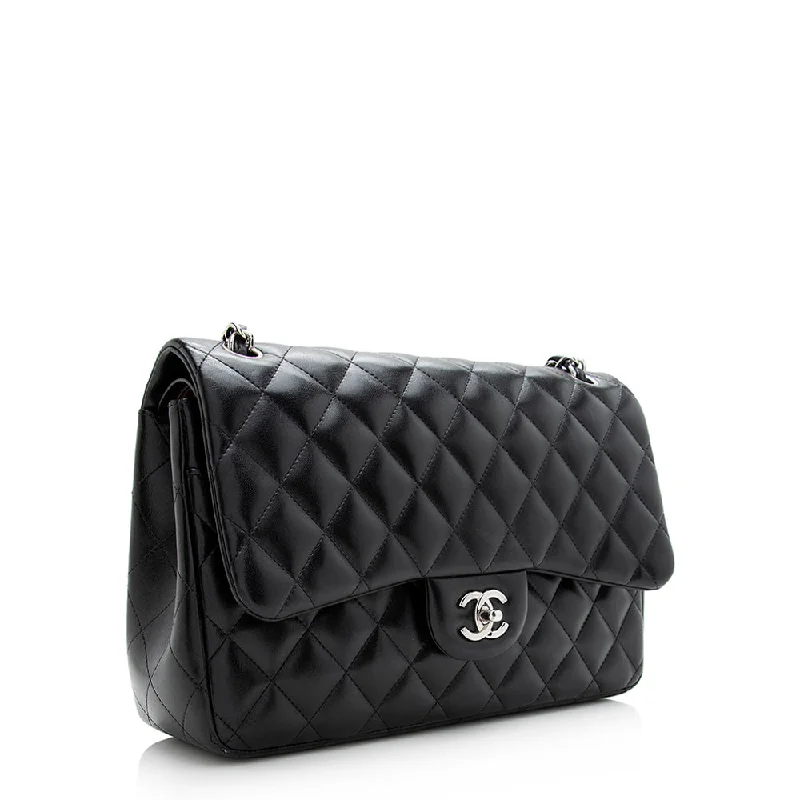 Chanel bags with modern touchesChanel Lambskin Classic Jumbo Double Flap Bag (21199)