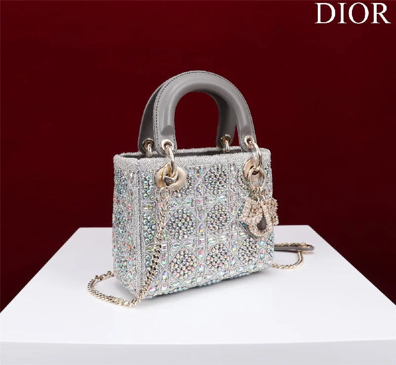 Christian Dior backpacks with a sleek, minimalist silhouetteChristian Dior - Luxury Bags  116