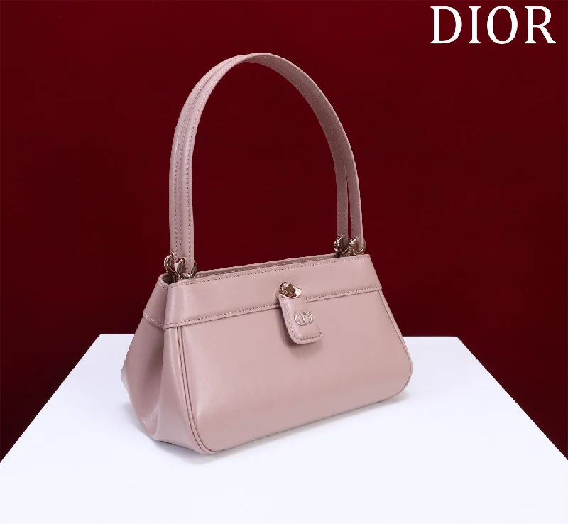 Christian Dior handbags with a removable shoulder strap for versatilityChristian Dior - Luxury Bags  123