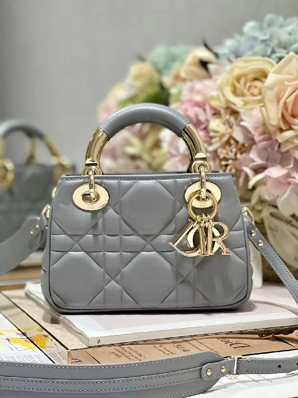 High - fashion Christian Dior bags with a geometric patternChristian Dior - Luxury Bags  125