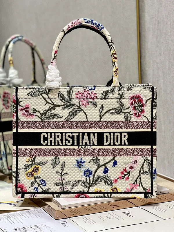 Christian Dior handbags with a detachable mirror for on - the - go touch - upsDior Bag