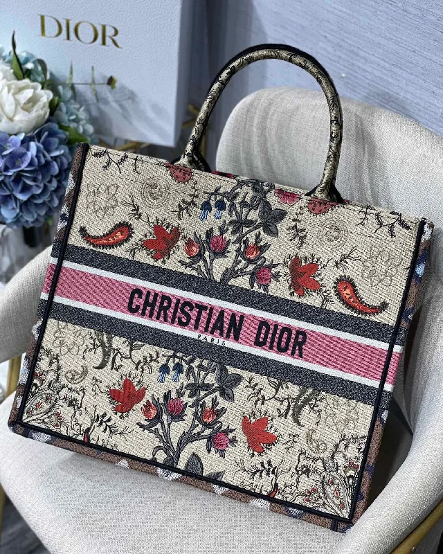 Christian Dior tote bags with a double - handle and shoulder - strap optionChristian Dior Large Book Tote