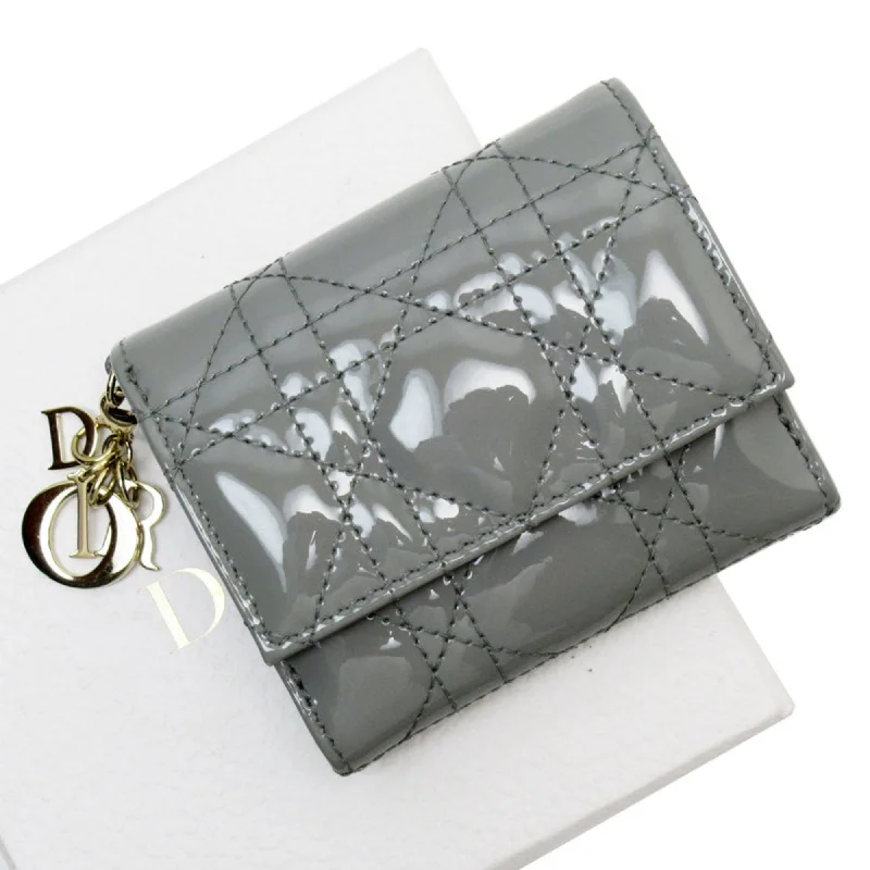 Christian Dior bags with a detachable coin purse insideDior Cannage Lady Wallet