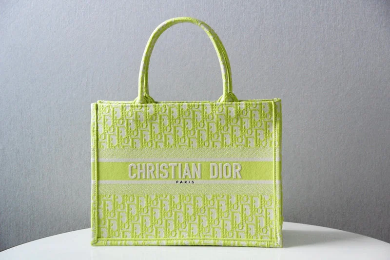 Fashion - forward Christian Dior tote bags for the modern womanmakbags - Dior Bags - 1324